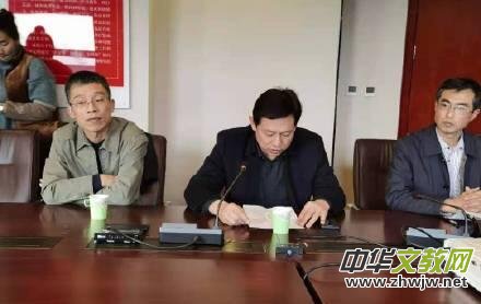 �����Ļ��W(xu��)�߹��t��ٛ(z��ng)�xʽ��ƽ�b�ų��e��