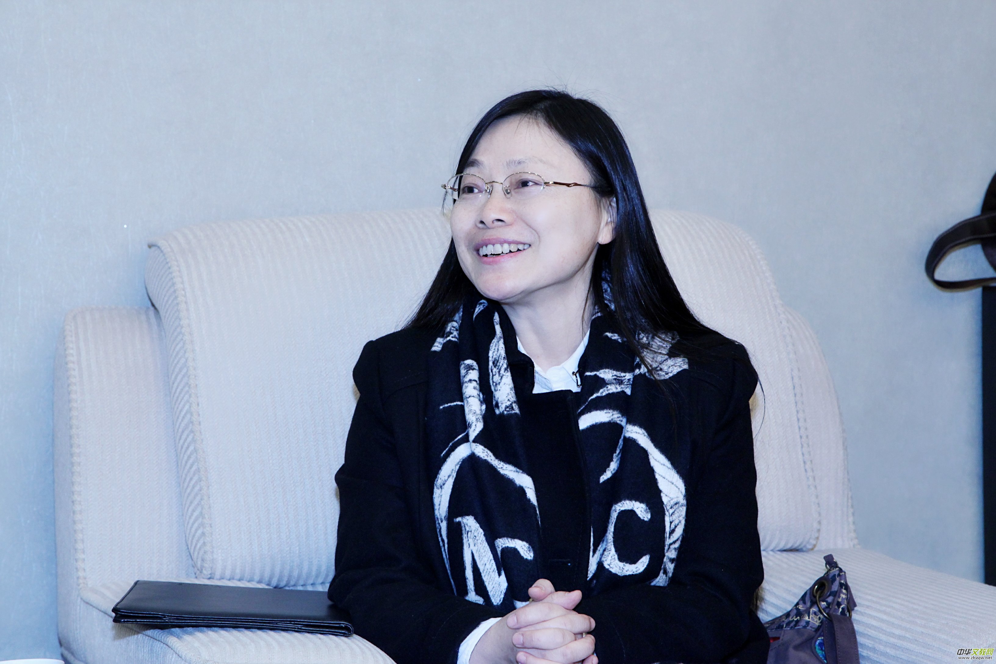 �ɕ���Ԓ������ί�T�۽� ������+�Ļ����W(xu��)У�@ô������