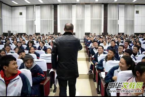 �T־��(qu��n)���W(xu��)��(x��)Ӣ�ZҪ�����W(xu��)������