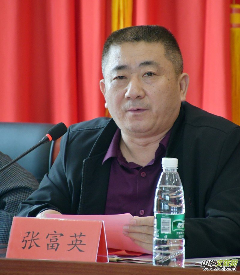 �Ї���ˇ���ҡ�Ʒ�x�����M۶  �Ÿ��f��ʯ�(zh��n)�����L(f��ng)ϵ�л��(d��ng)�e�k