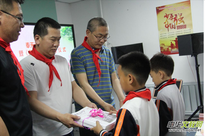 �ڶ��á�����Ԋ(sh��)�誄(ji��ng)����ٛ(z��ng)���(d��ng)�A�M���