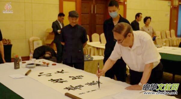 �ؿ��Ƥ��ˎʳͬԴ����������a(ch��n)�I(y��)�°l(f��)չ