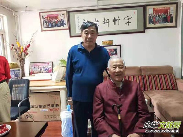 ־����Ғ īȤ���������R����