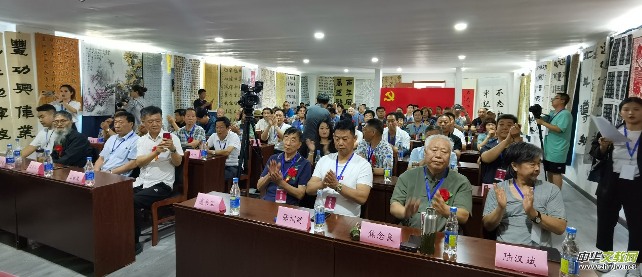 ������ɽ�׿��յص�����Ԋ(sh��)��(sh��)��(hu��)ӡˇ�g(sh��)�L(f��ng)��չ�߼tɫ�Ļ����L(f��ng)���ںӱ������з��V�^(q��)�e��