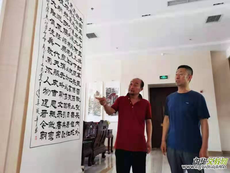 ��ī��ʢ�� ������h�� ϲ�c���h�����A�Q��Ӣ�x������Ʒչ�ھ���Ļ