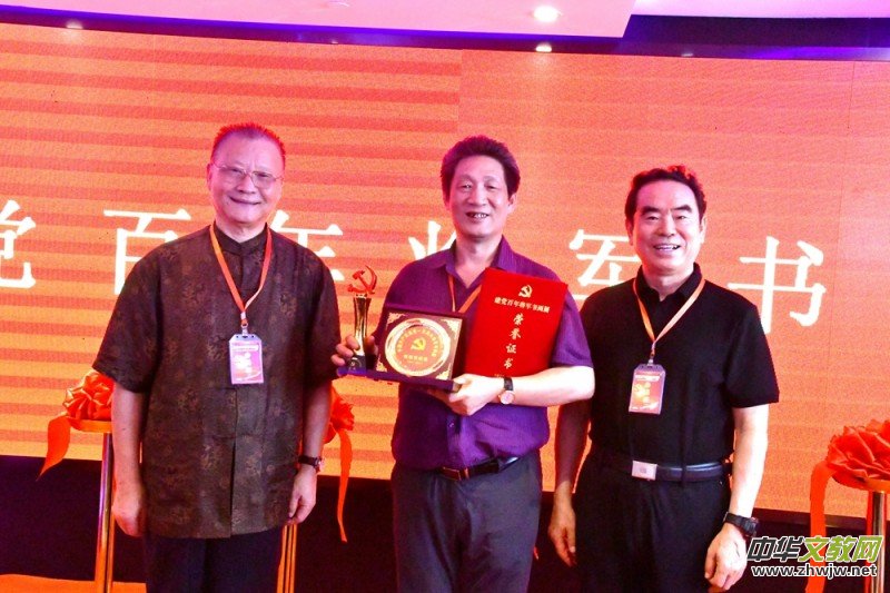 ���h���ꌢ܊����չ���Ϻ��e��