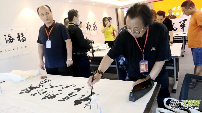 ���h���ꌢ܊����չ���Ϻ��e��