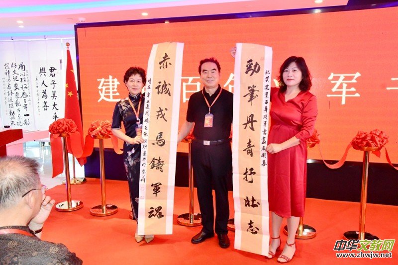 ���h���ꌢ܊����չ���Ϻ��e��