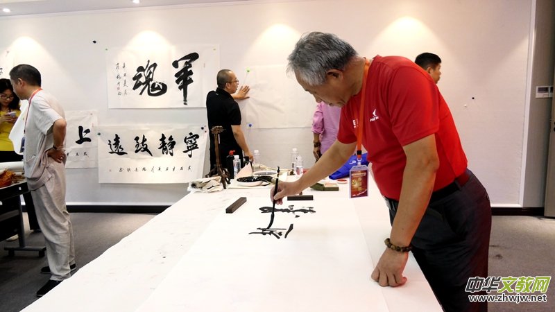 ���h���ꌢ܊����չ���Ϻ��e��