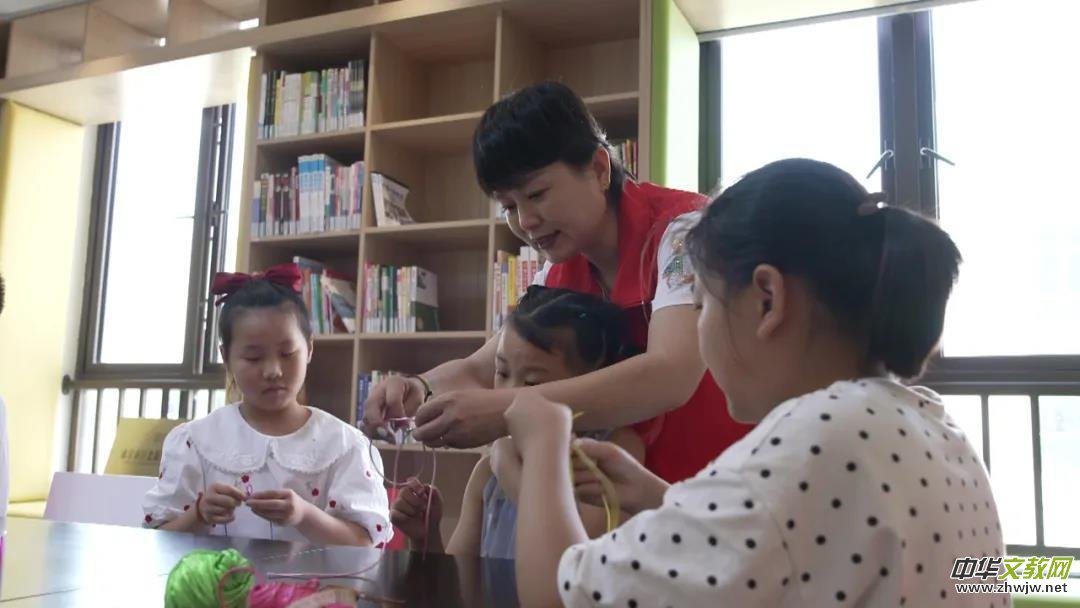 ����F���w�� �����X�����а����Ј�(ch��ng)�᣿