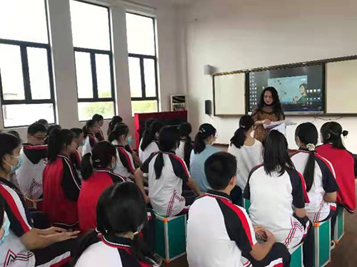 ����ʡ��ɽ�Ќ�(sh��)�(y��n)�ЌW(xu��)���Ĵ����S����ʵ��w��ˇ�g(sh��)�dȤ����(d��ng)