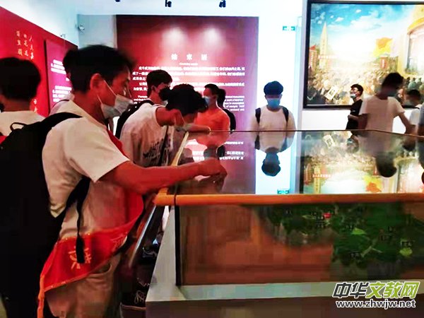 ���L(f��ng)��ӷ�ʥ���MУ�@�ۇ������������