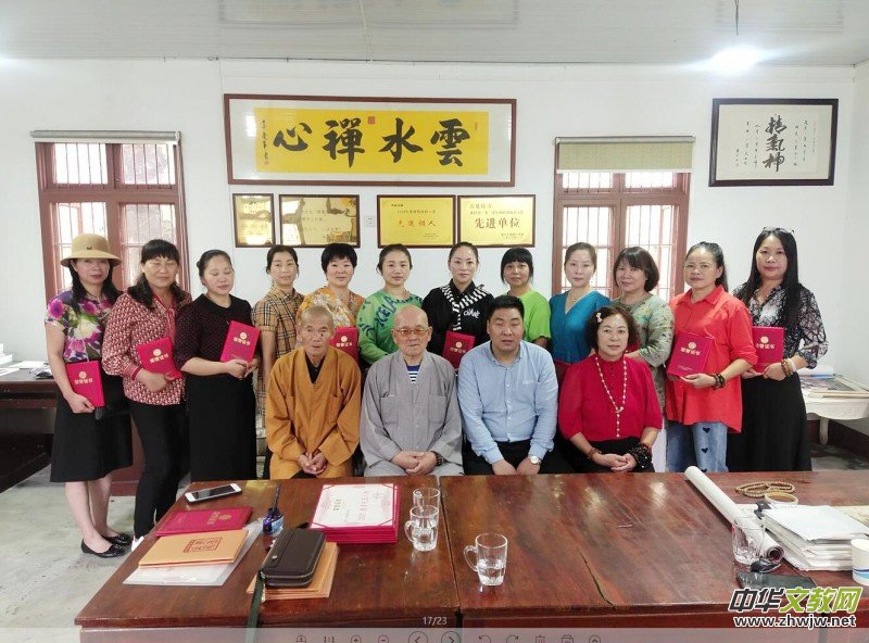 �ž����(y��ng)��(ji��)��Т�f(w��n)���А��Ĺ�����(d��ng)