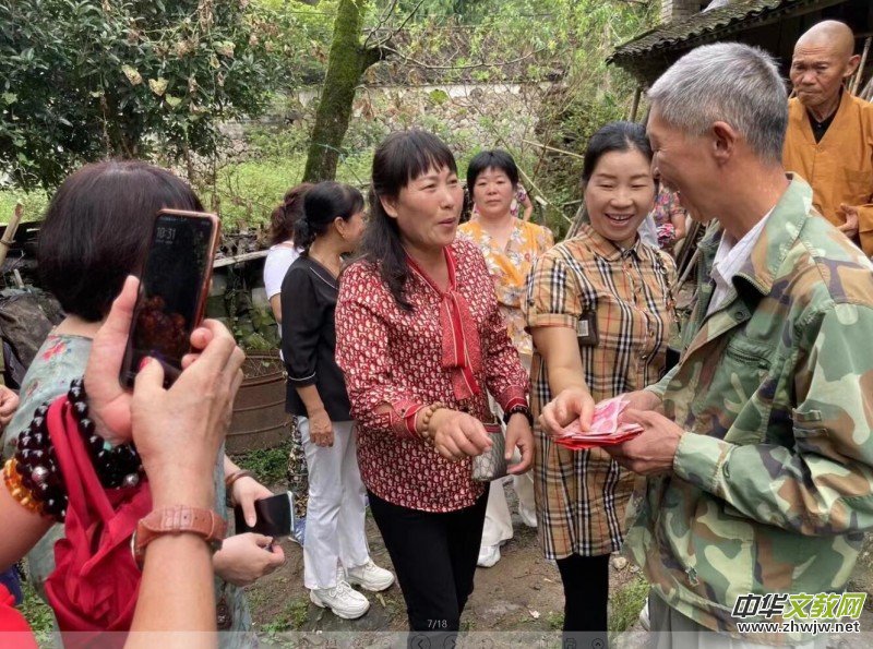 �ž����(y��ng)��(ji��)��Т�f(w��n)���А��Ĺ�����(d��ng)