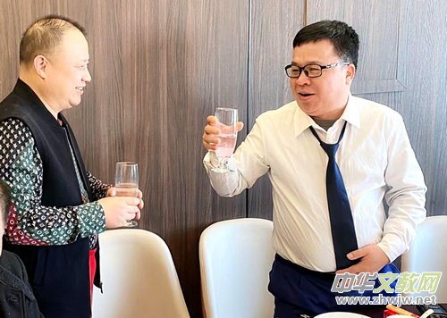 �����h��(y��ng)����ϯ���H��(y��ng)�����R�ռ�ȫ�����������f���І��Ӄxʽ