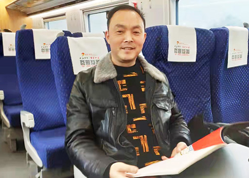 �ģ�F(xi��n)��Ԋ6��