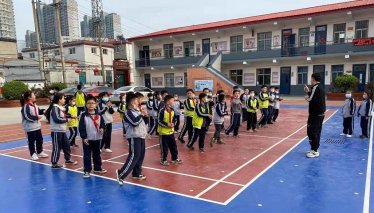 ����݆������ѩ�������ӱ�ʡ�����Ѕ��_�^(q��)���f�l(xi��ng)����У�|���R�_�WУ݆���