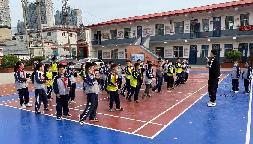 ����݆������ѩ�������ӱ�ʡ�����Ѕ��_�^(q��)���f�l(xi��ng)����У�|���R�_�W(xu��)У݆���(du��)