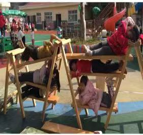 �y�ְ����Α�  �c����ɫͯ��