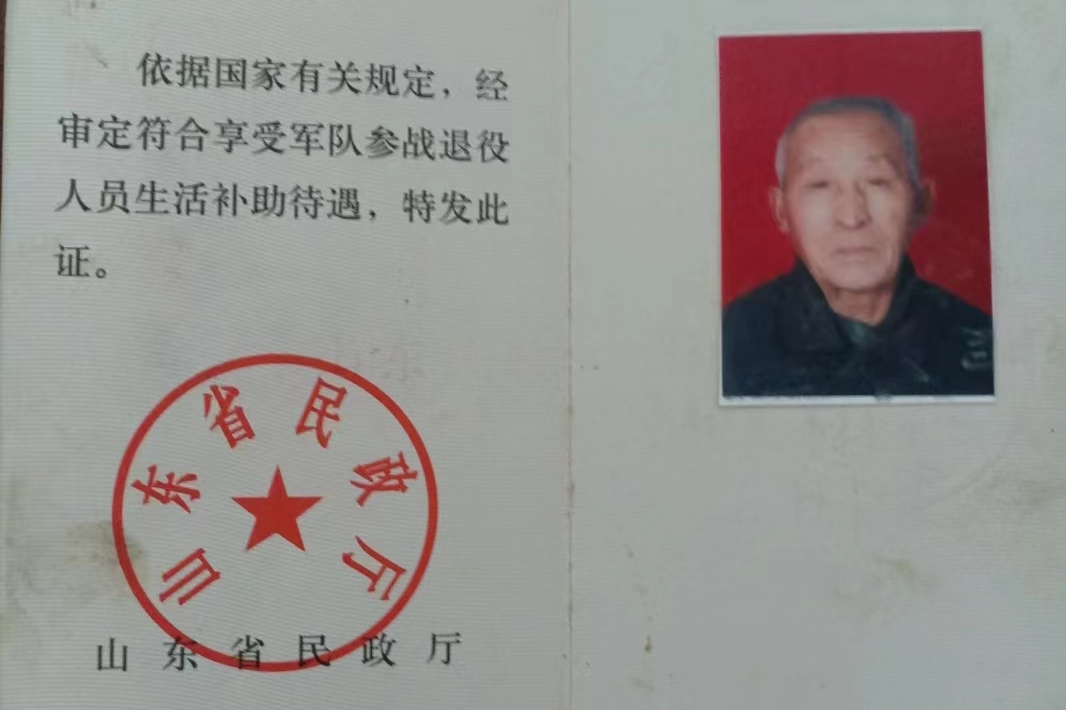 ���H����