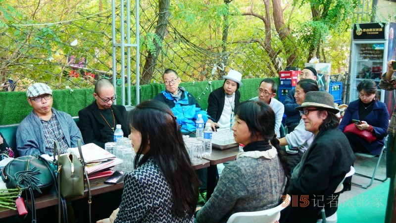 �{(l��n)ɫ�ϻ�֮��Ԋ(sh��)��ˇ�g(sh��)�Ҽo(j��)����ؑ־���b��(hu��)�ھ��e�k