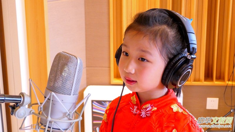 ����ͯ ����ǳ��󺣡�������ƽŮ���w�|���ݳ���ժ���ǵċ����؁�(l��i)�ˡ�