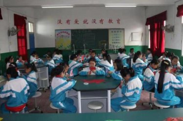 �o�����˘���У�@�Ļ�