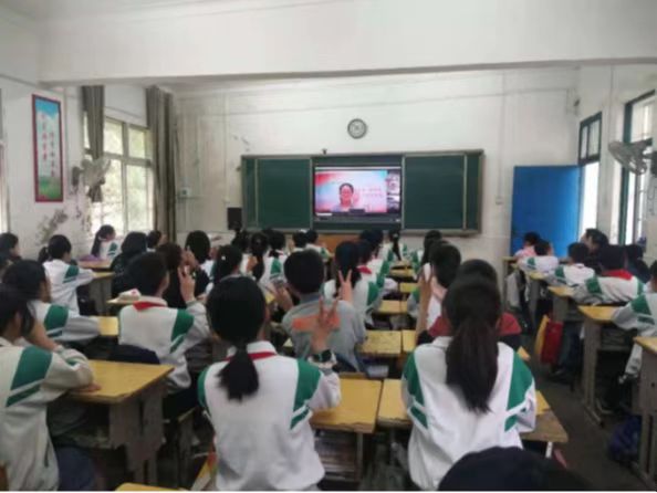 ���ƶˡ�˼����(qi��ng)����  �������֡���������