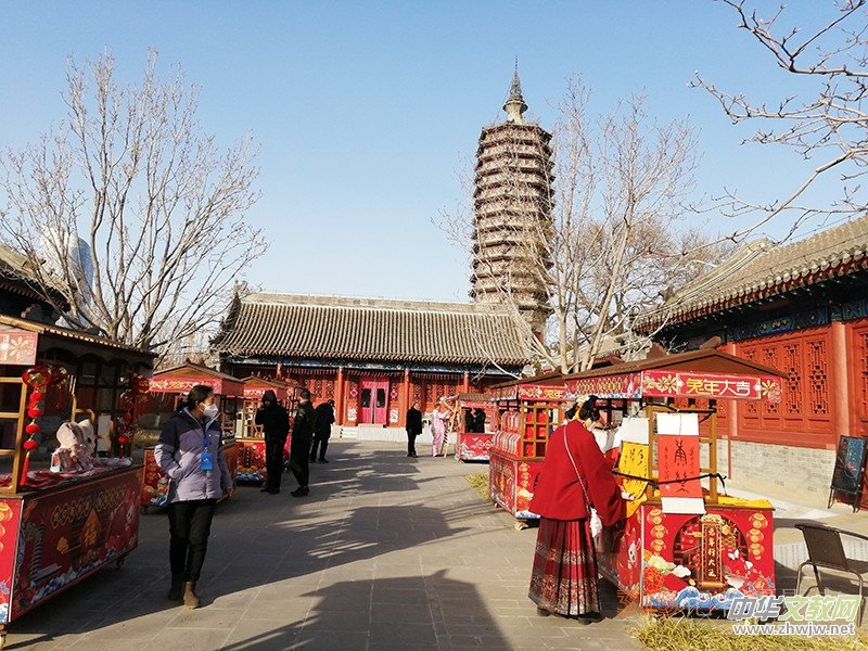 ȼ�����м���ˇ�g(sh��)�^С�ꡱˇ�g(sh��)�����Ļ����(d��ng)��ͨ�����̏R����