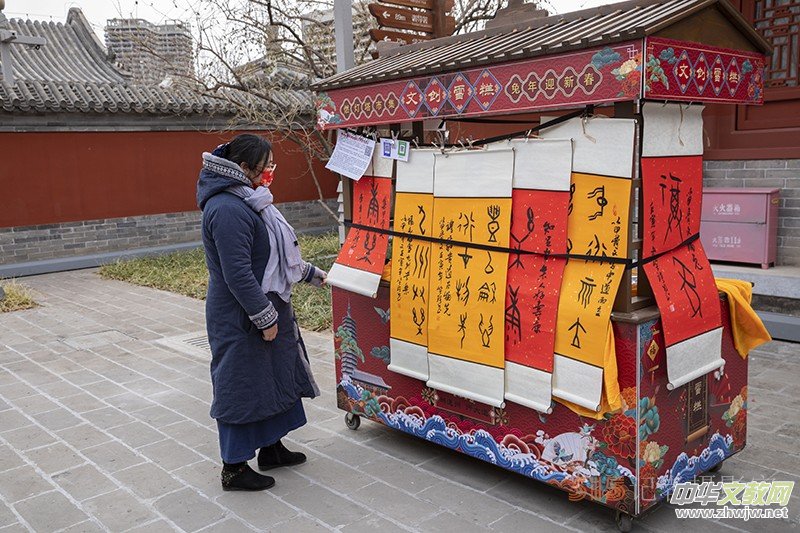 ȼ�����м���ˇ�g(sh��)�^С�ꡱˇ�g(sh��)�����Ļ����(d��ng)��ͨ�����̏R����