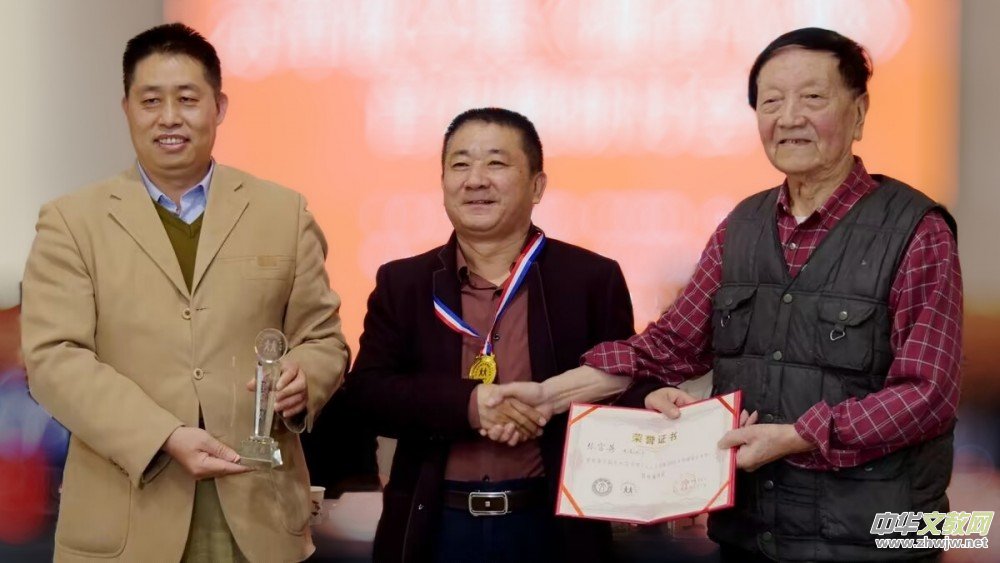 ����Ӣ�s�@��11�������ČW(xu��)����Ѿ�݋����2022��ȾW(w��ng)�j(lu��)�ČW(xu��)���C�l(f��)�e�k