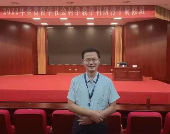 �������(ji��n)������L(f��ng)