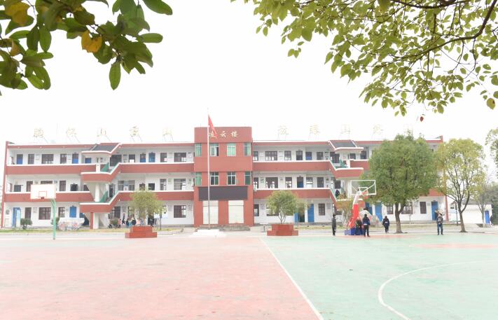 ��(chu��ng)����ɫ�������� ��(g��u)���������CУ�@