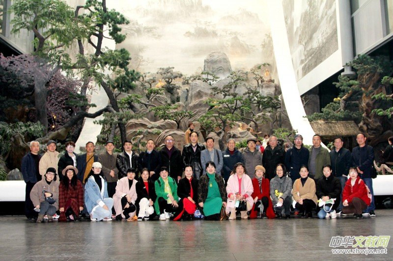 ��Ⱥ�L(zh��ng)ƪС�f(shu��)����[��ԭҰ����(sh��)�l(f��)������ӑ��(hu��)�ɹ��e�k