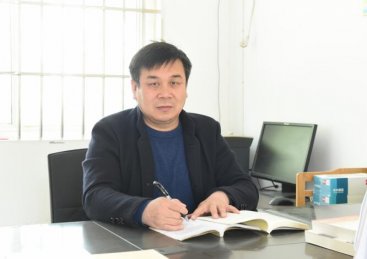 ��(chu��ng)����ɫ���� ��(g��u)�����CУ�@