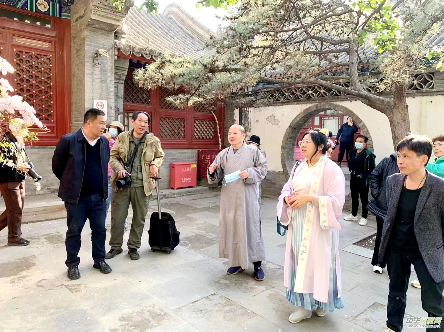 �������ć��W(xu��)Ժһ�е���Դ���p����Ԋ�~��������