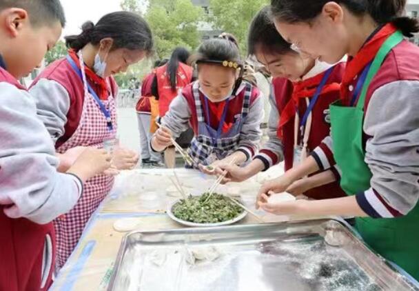 �ڄӼ���չ���֣��^Ħ�����ٳ��L