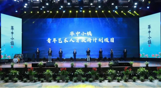 �h�־���(zh��n)��犱����(sh��)��(xi��)���M(j��n)�A��С�(zh��n)����(l��)��(ji��)