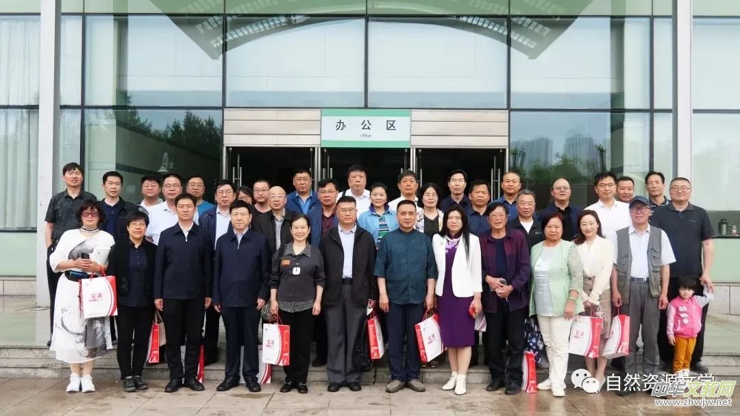 ���r���r(n��ng)������������(x��)�LƪС�f���Ї��r(n��ng)�񡷷�����e��