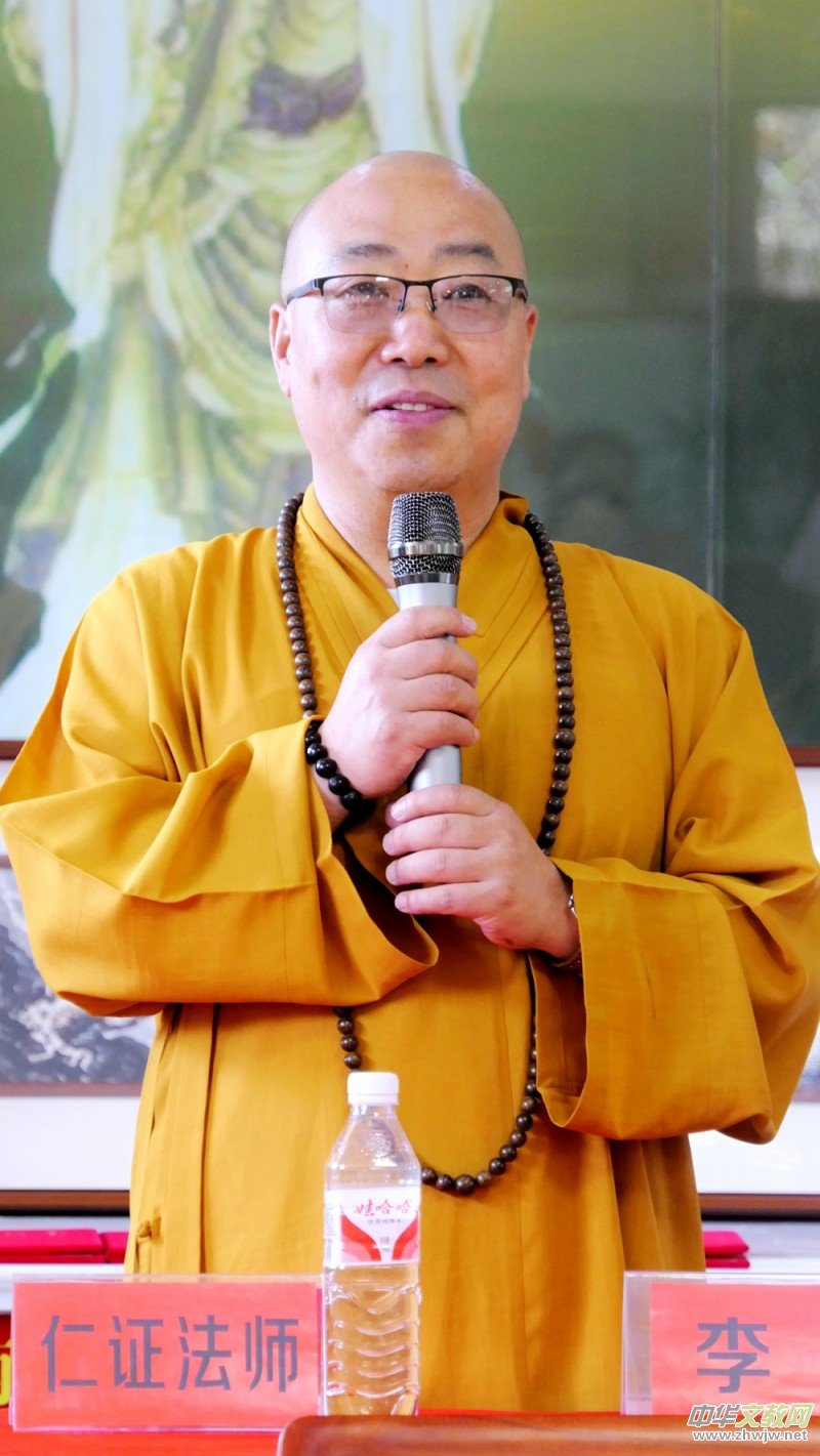 �Ͳ��������e��ӭ��һ����ɽ���֕����ż�