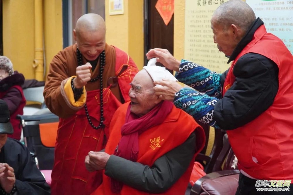 ����Ļ��������ﮔ(d��ng)�ȷ������԰��B(y��ng)�����ҵ�����֮·