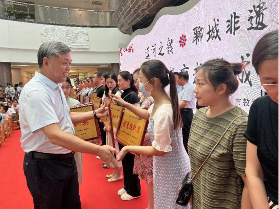 �\��֮퍣��ĳǷ��zʢ�䡪�������z�MУ�@�������̌W(xu��)�ɹ�չʾ��ӳɹ��e�k