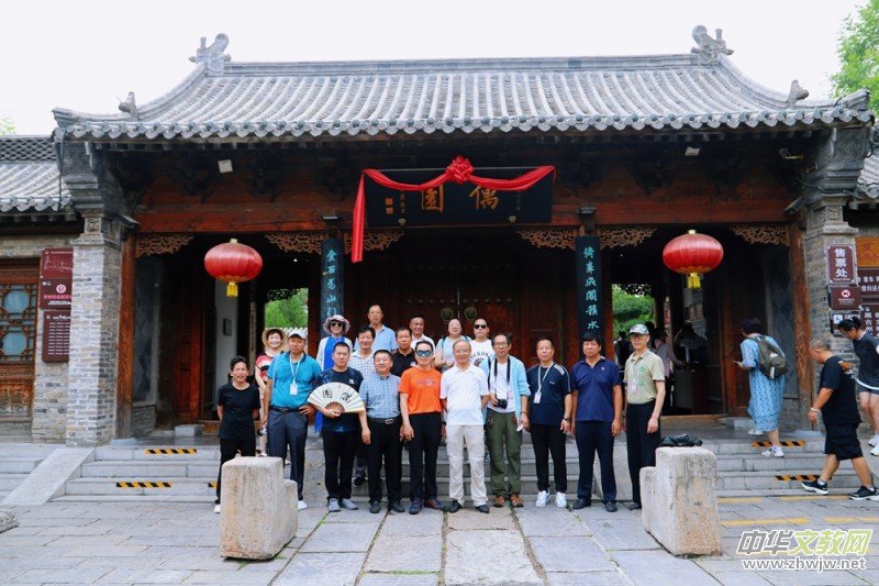 Ц��Ԋ�裺 ��s���ݣ����ף�