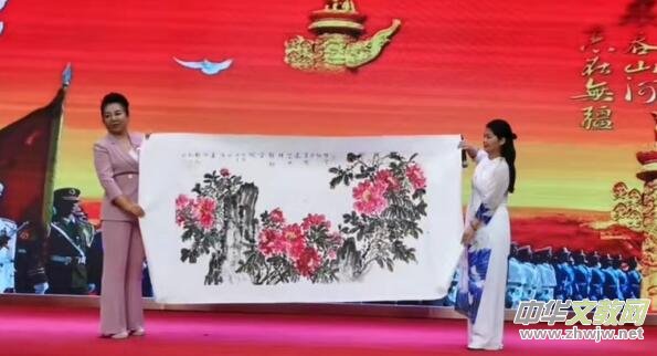 ���B(ni��o)��(hu��)�Ұ��(y��ng)��Ʒ�p��