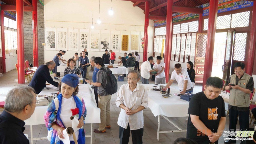 ���¾��^���q�¡���î�S�չ�(ji��)����������Ոչ�_Ļ�߬F(xi��n)�������W(w��ng)չ�[������Ľ��ƃxʽ�ھ��e��