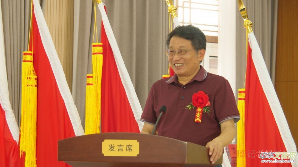 ���¾��^���q�¡���î�S�չ�(ji��)����������Ոչ�_Ļ�߬F(xi��n)�������W(w��ng)չ�[������Ľ��ƃxʽ�ھ��e��