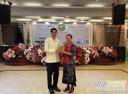 �ڰˌ��������ѹ�(ji��)�����������Ļ��l(f��)չ(li��n)�ˆ���(d��ng)�xʽ���ϓ����ķِ¡���e��