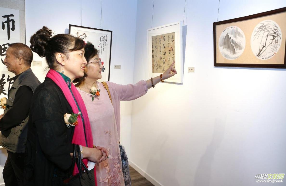 ����ʢ�����H����Ժ�Ϻ��Ļ�ˇ�g���ĳ����xʽ ��Ҧ�������չ���Ϻ��e�k