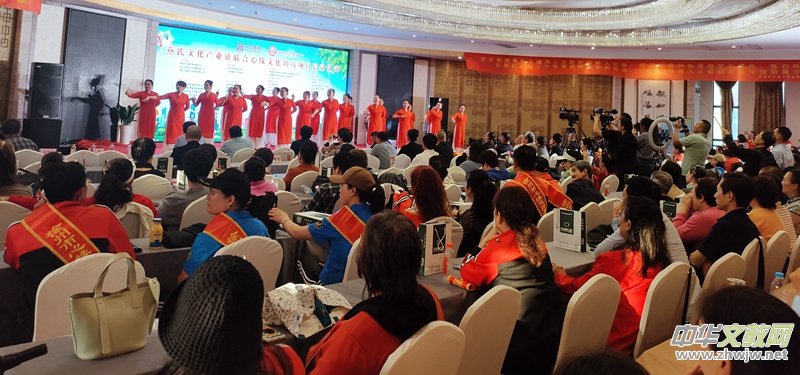 ���K����¡���e�д����Ļ������(xi��ng)Ŀ����(d��ng)�xʽ