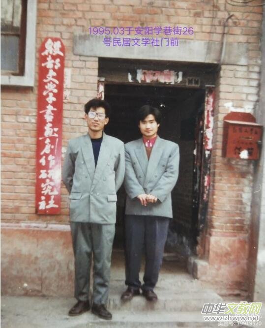 �Ŷ��ĉ�������һƬ�¾G�����P(gu��n)�ڰ���¾G�ČW��Ļؑ�